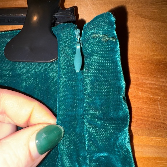 Free People Velvet Mini Skirt. Deep Teal. US 8/ UK 12 - Picture 5 of 10